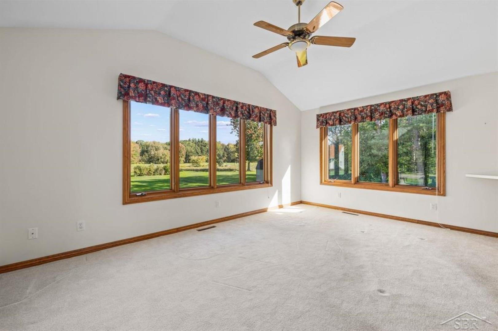 2129 East Stewart Road Midland, MI 48640 - Photo 24 of 66