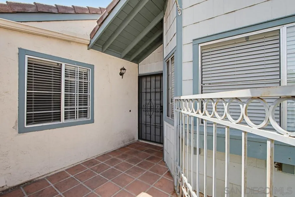 431 Nantucket Escondido, CA 92027 - Photo 5 of 30 a view of a porch with a bench
