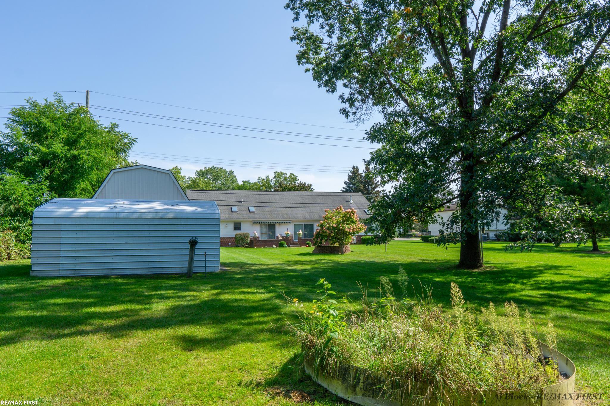 5317 Clintonville Road Clarkston, MI 48346 - Photo 17 of 63 50123216-16.JPG