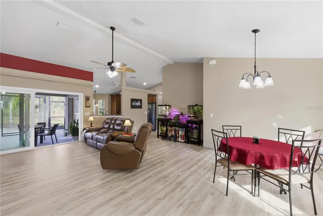 $725,000 | 5693 West Woodlawn Street, Dunnellon, FL 34433