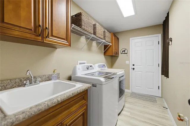 $725,000 | 5693 West Woodlawn Street, Dunnellon, FL 34433