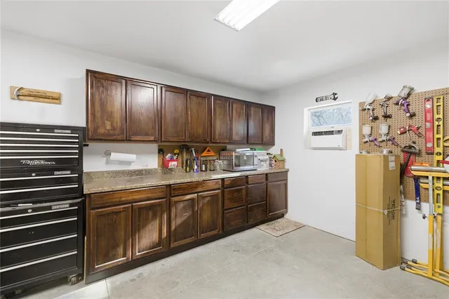 $725,000 | 5693 West Woodlawn Street, Dunnellon, FL 34433