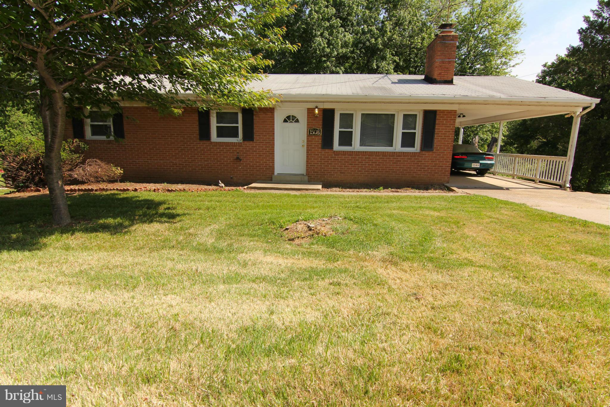 1508 Featherstone Road Woodbridge, VA 22191 - Photo 1 of 22 Exterior (Front)