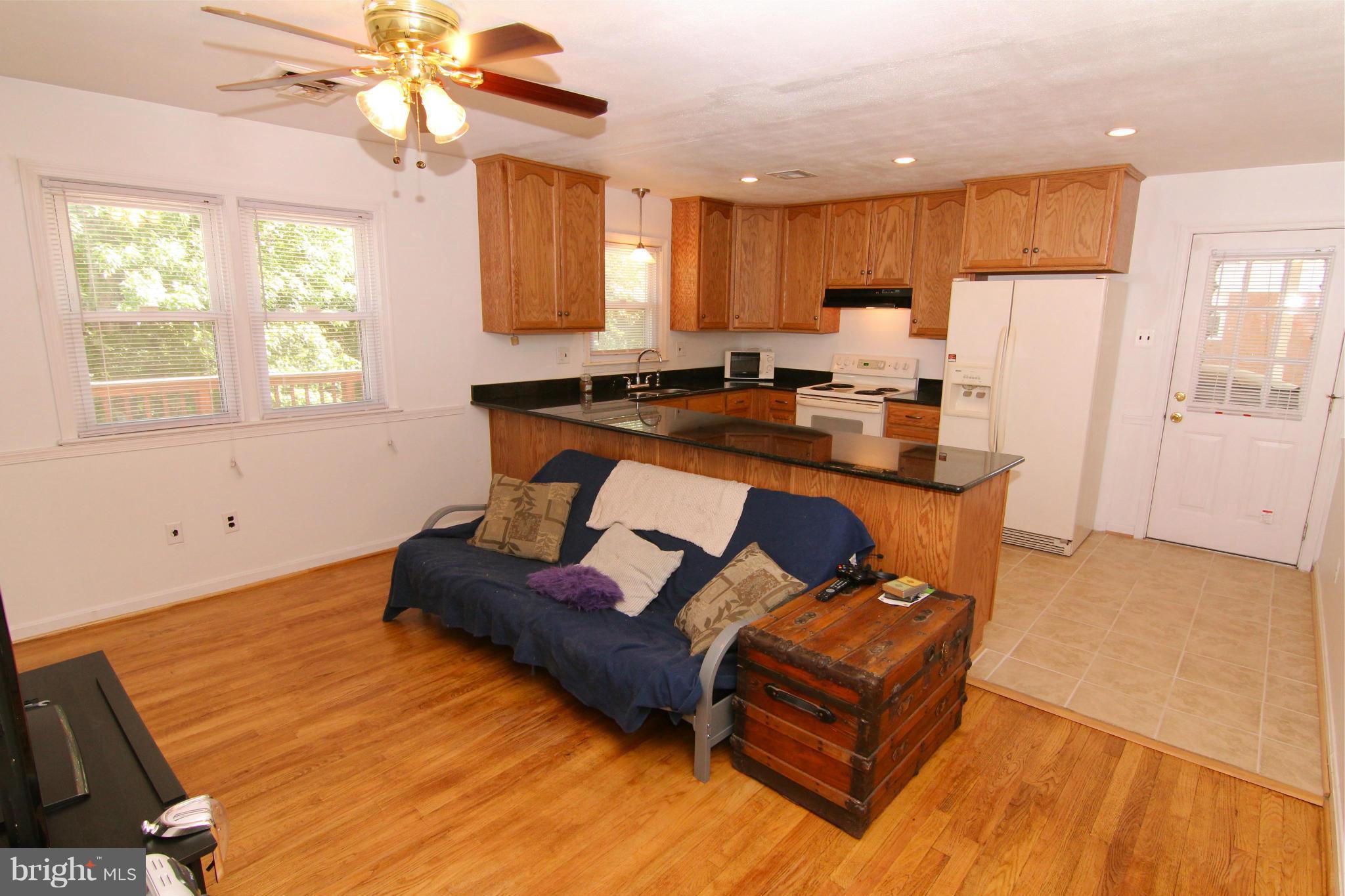 1508 Featherstone Road Woodbridge, VA 22191 - Photo 5 of 22 Dining Room