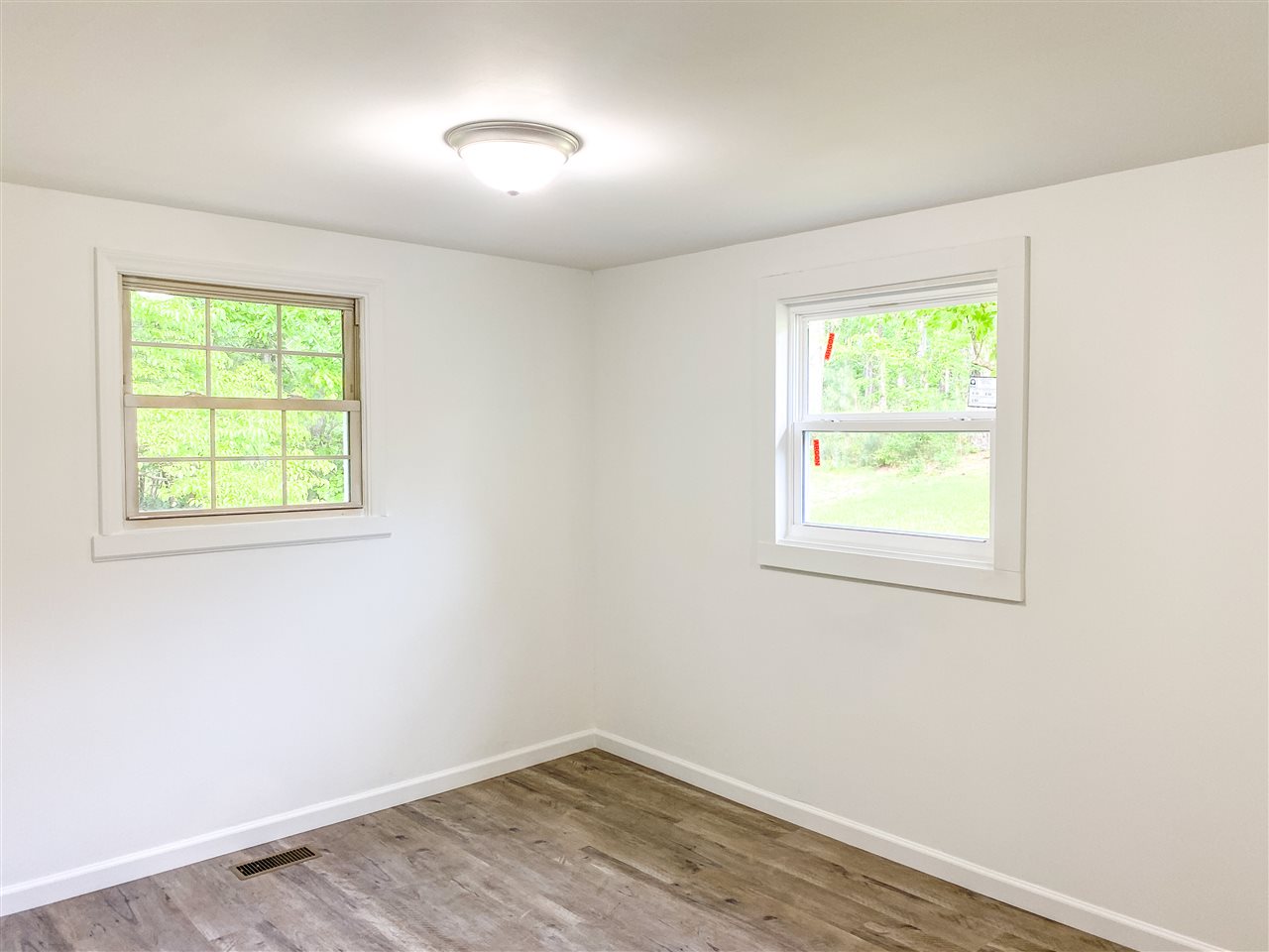 307 Harris Road Chesnee, SC 29323 - Photo 12 of 18