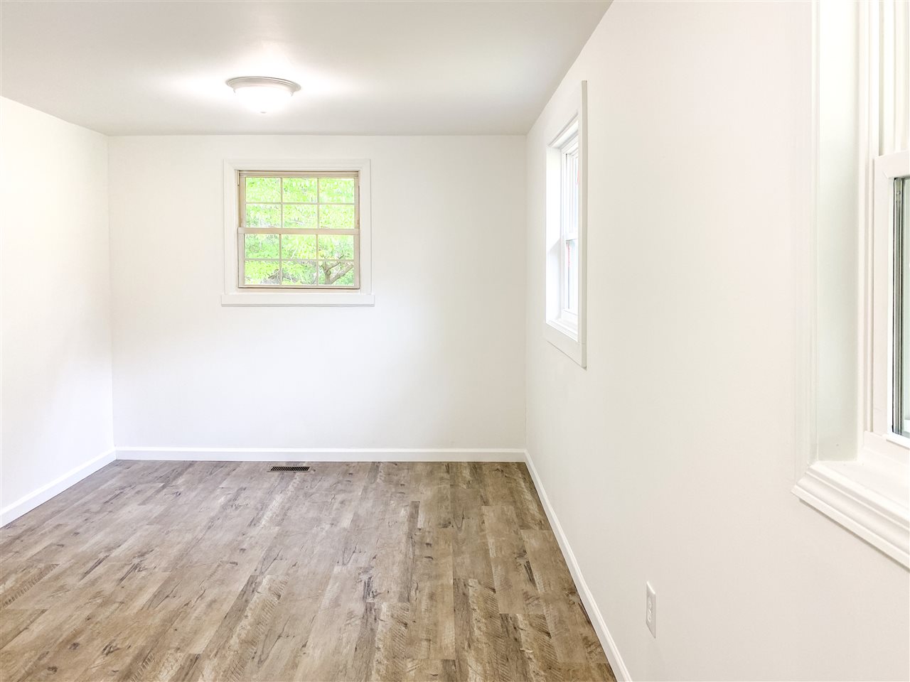 307 Harris Road Chesnee, SC 29323 - Photo 8 of 18