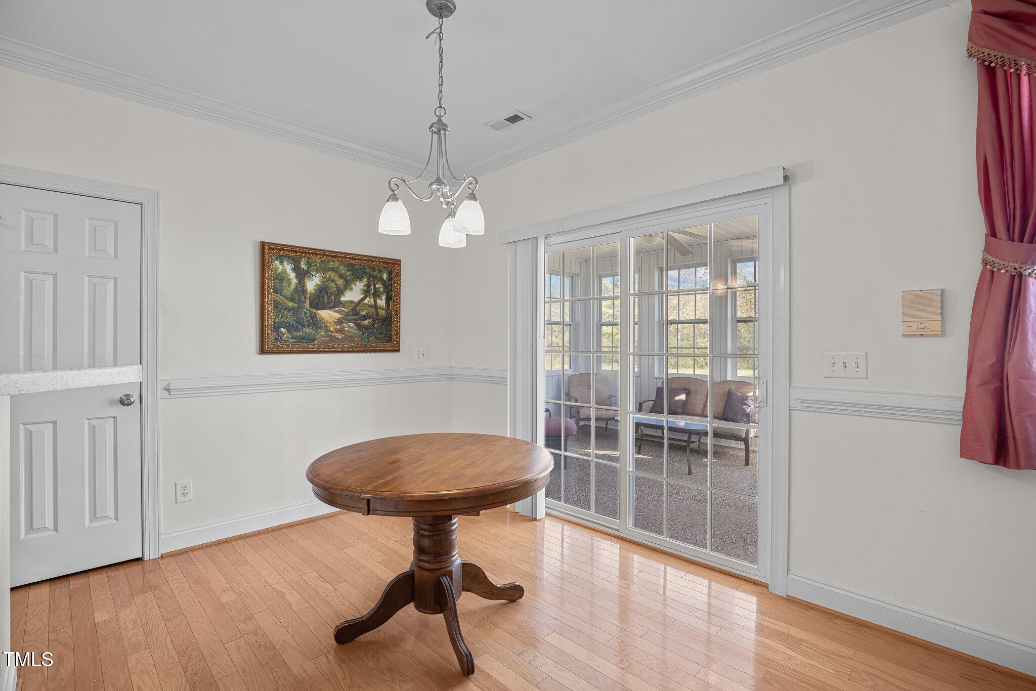 206 West Waycliff Road Henderson, NC 27537 - Photo 13 of 45 13-web-or-mls-8Y3A8211