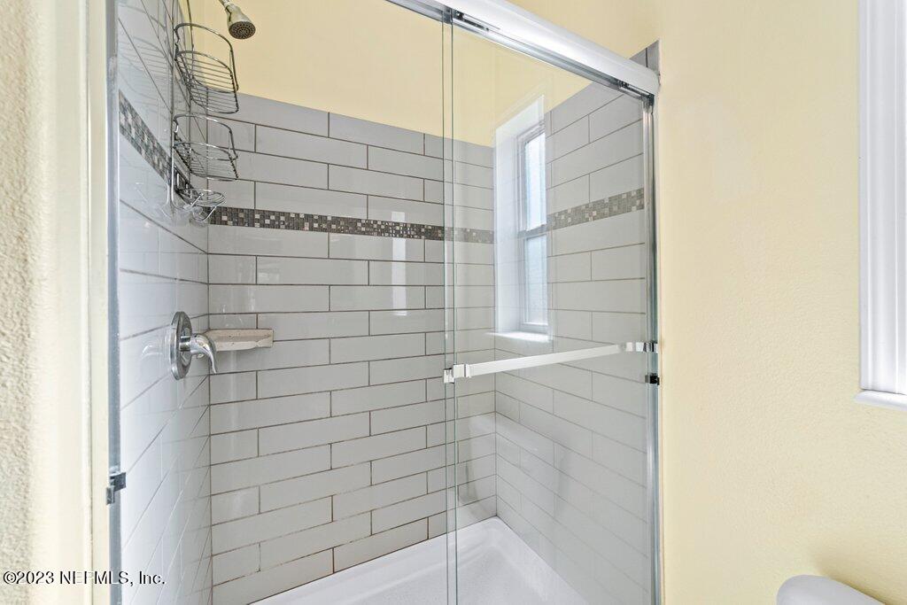 247 Bird Road Jacksonville, FL 32218 - Photo 22 of 42 Primary Bath 3