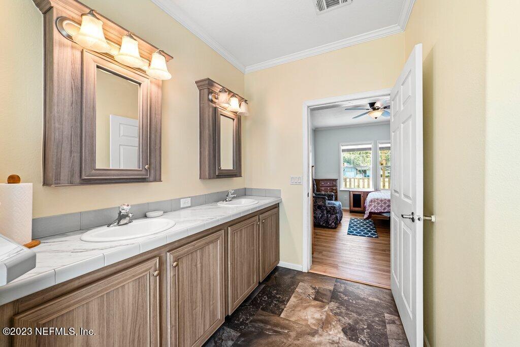 247 Bird Road Jacksonville, FL 32218 - Photo 23 of 42 Primary Bath 4
