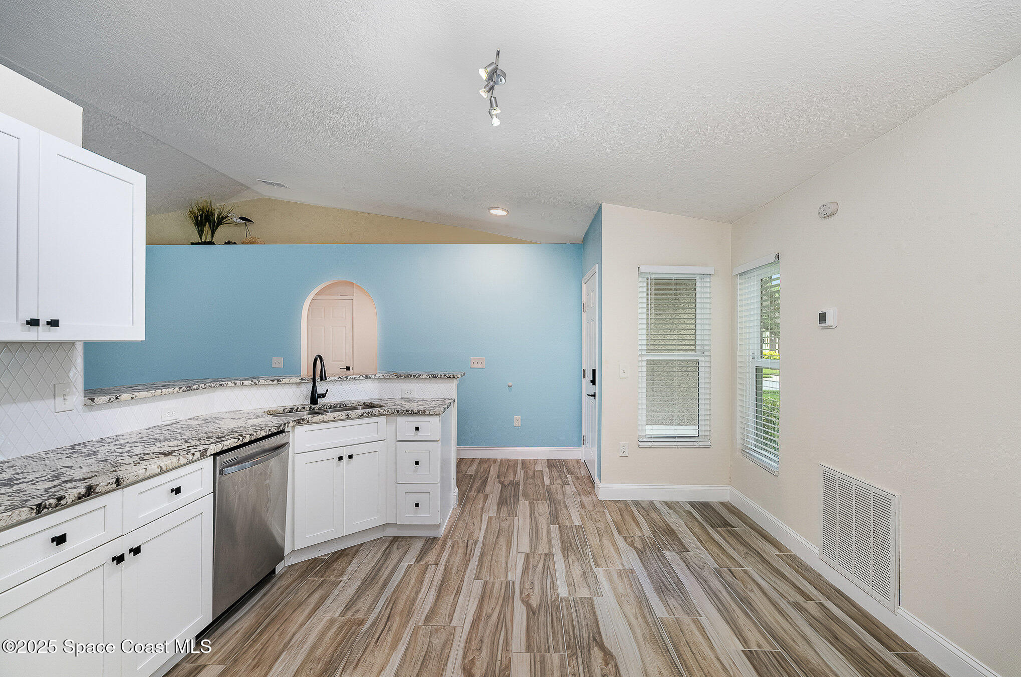 2111 Spring Creek Circle Palm Bay, FL 32905 - Photo 11 of 32 Kitchen