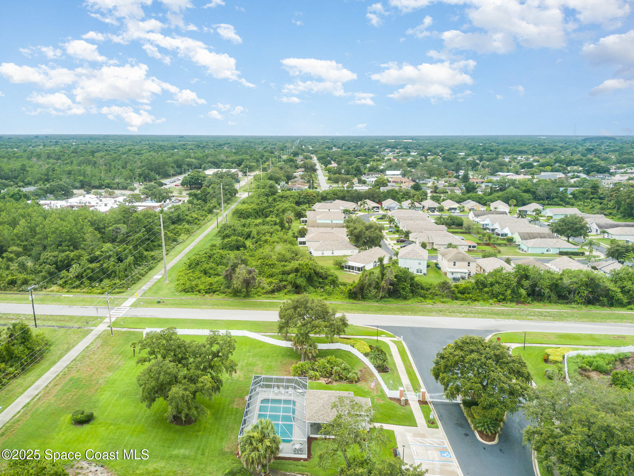 2111 Spring Creek Circle Palm Bay, FL 32905 - Photo 31 of 32 031_file_766