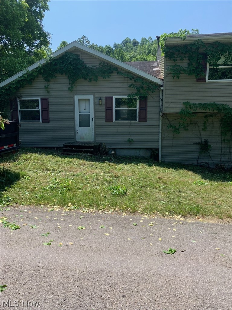 778 Grieves Run Road Elizabeth, WV 26143 - Photo 3 of 18