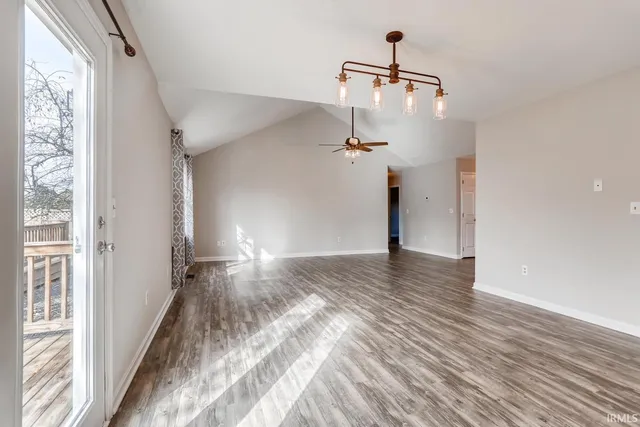 $1,500 | 4133 Trinity Drive, Newburgh, IN 47630