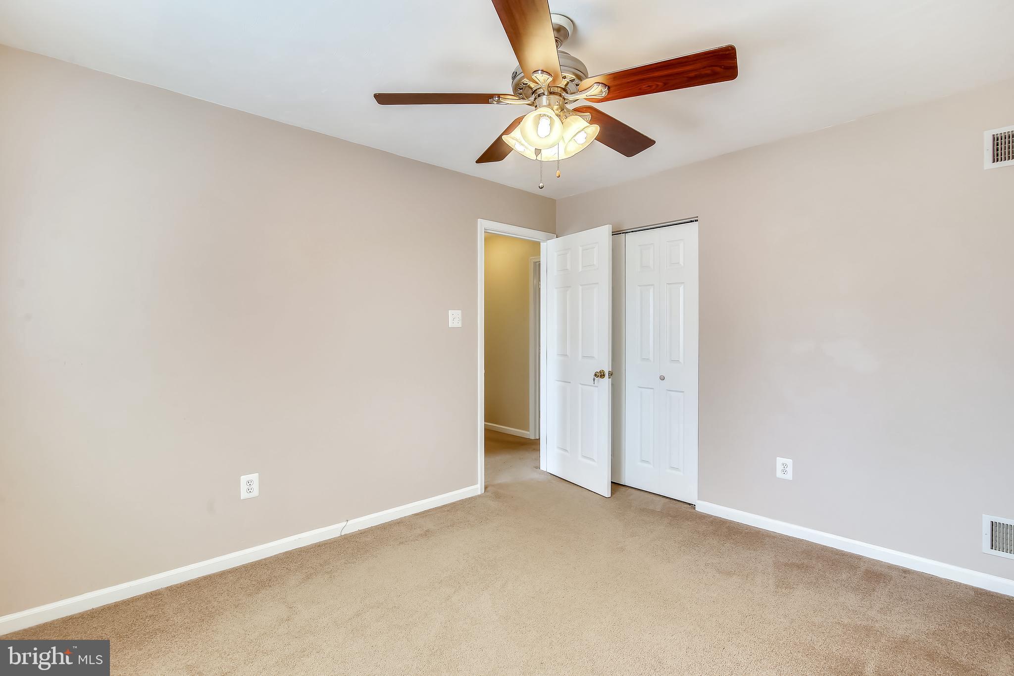 8 Centerside Road Mount Airy, MD 21771 - Photo 14 of 29 Bedroom 2