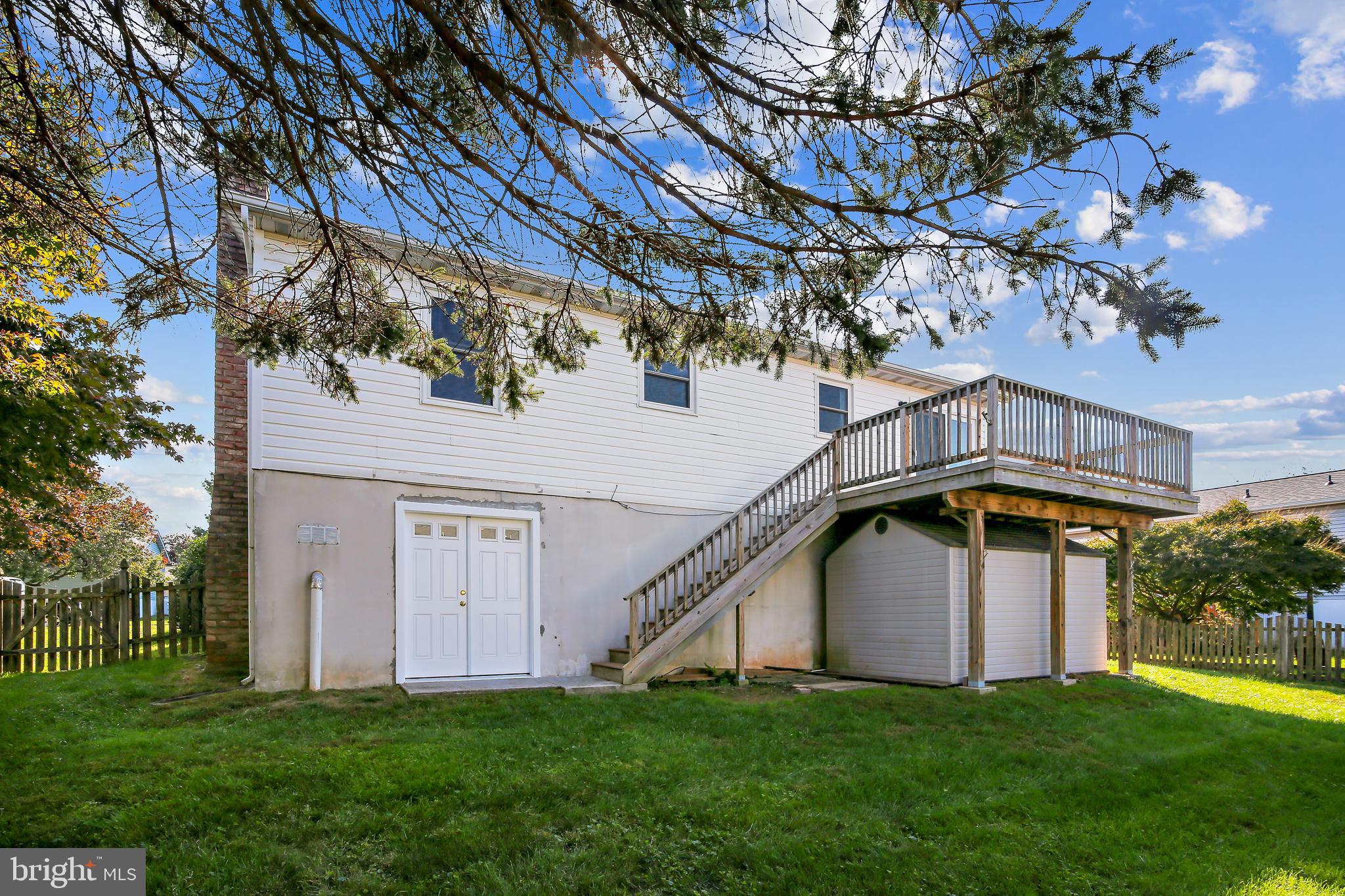 8 Centerside Road Mount Airy, MD 21771 - Photo 27 of 29 Deck and new rear doors to walkout basement
