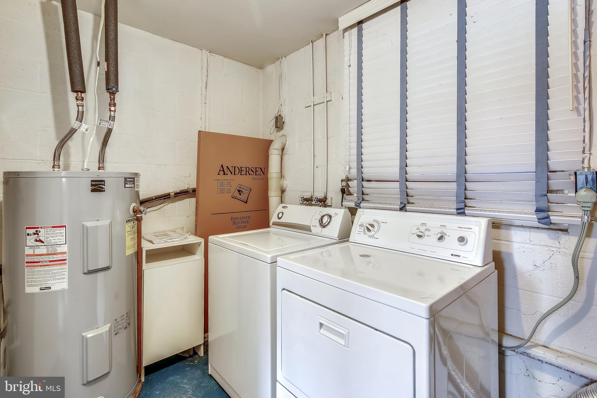 8 Centerside Road Mount Airy, MD 21771 - Photo 29 of 29 Laundry room