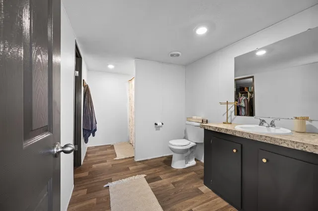 $308,000 | 232 Palace Drive, Cross, SC 29436