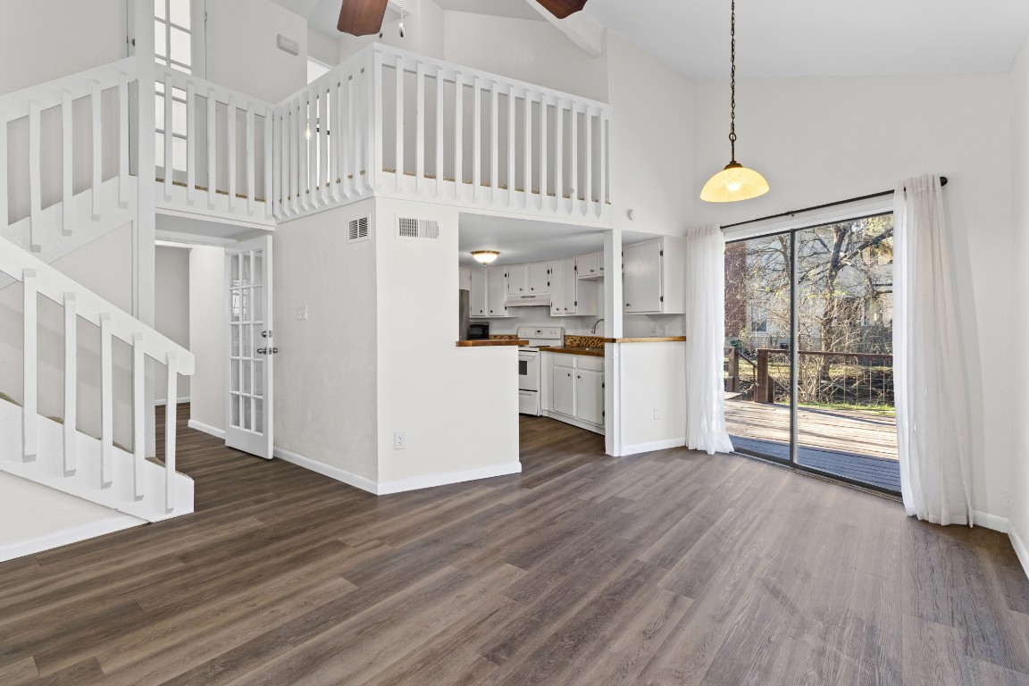 1713 Cinnamon Path, Unit B Austin, TX 78704 - Photo 6 of 32 a view of an entryway with wooden floor