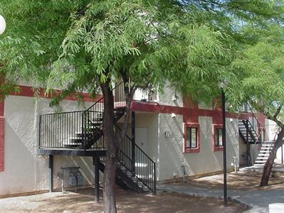 1205 East Greenlee Road, Unit 1 Tucson, AZ 85719 - Photo 1 of 8