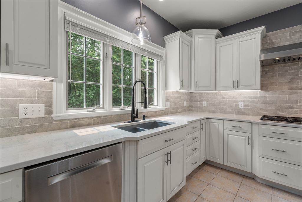 220 Newtown Road Acton, MA 01720 - Photo 21 of 42