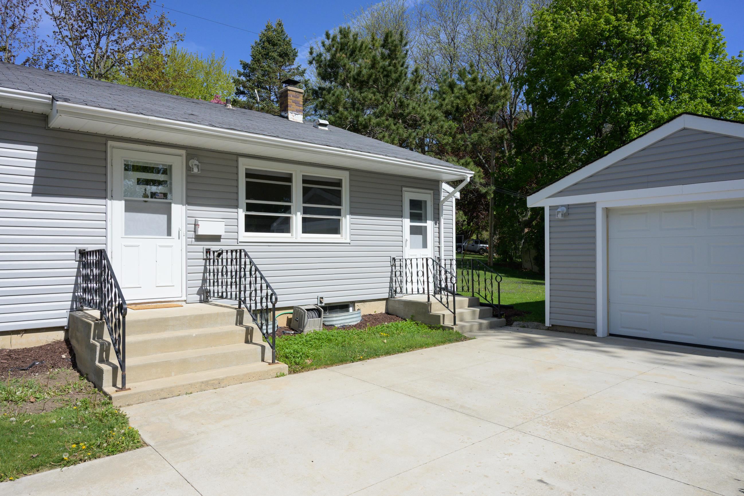 122 Gary Court Sun Prairie, WI 53590 - Photo 18 of 21