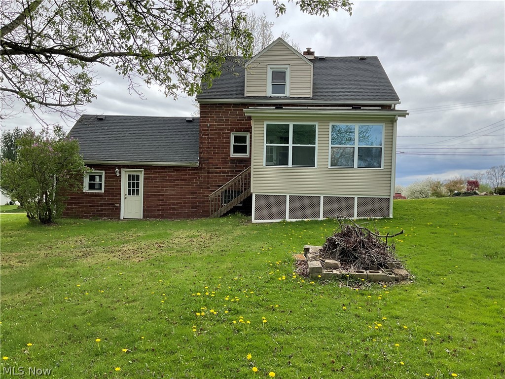 3475 South Turner Road Canfield, OH 44406 - Photo 31 of 33 Back of property with a lawn