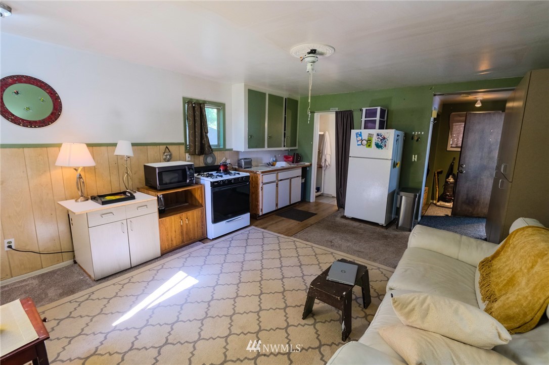 1616 Bayon Road Bellingham, WA 98225 - Photo 32 of 39
