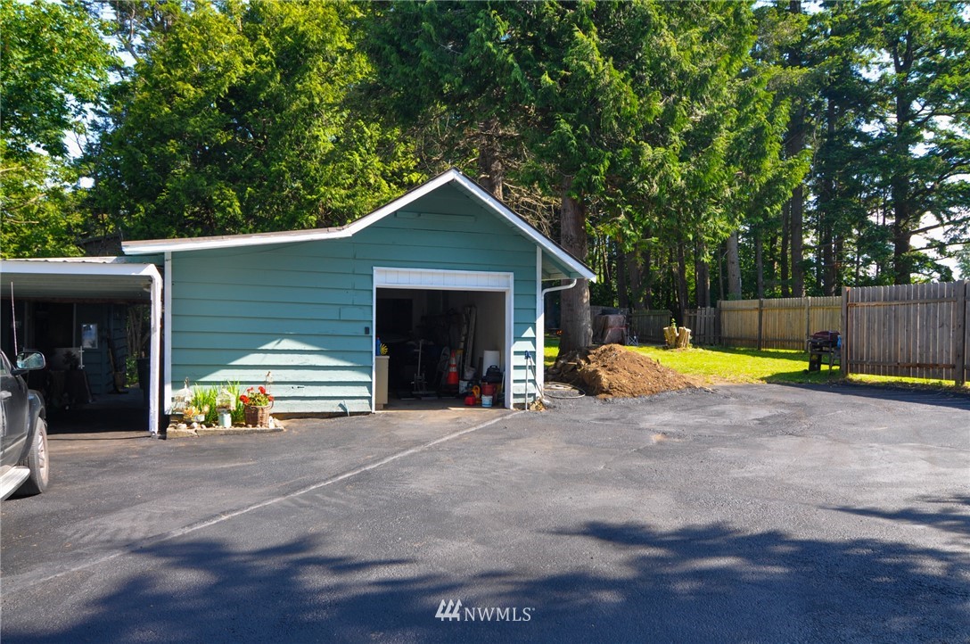 1616 Bayon Road Bellingham, WA 98225 - Photo 5 of 39