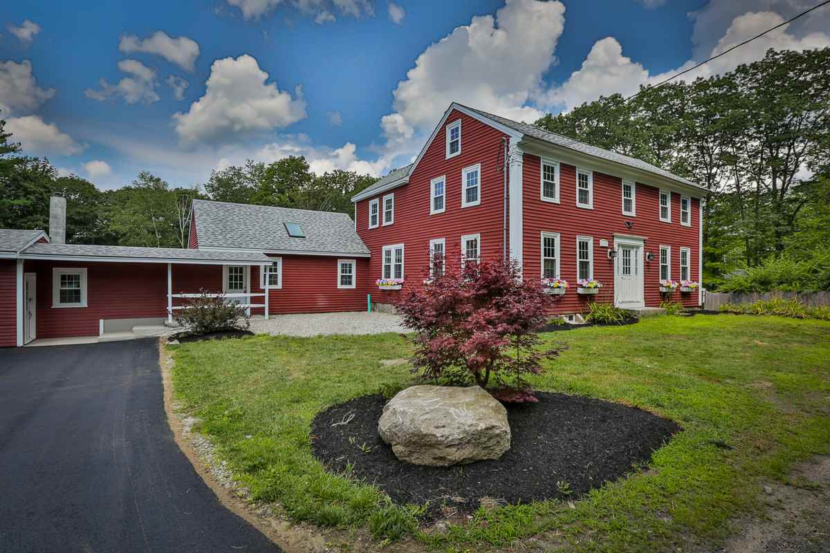 77 N Road Kingston, NH 03848 - Photo 2 of 36
