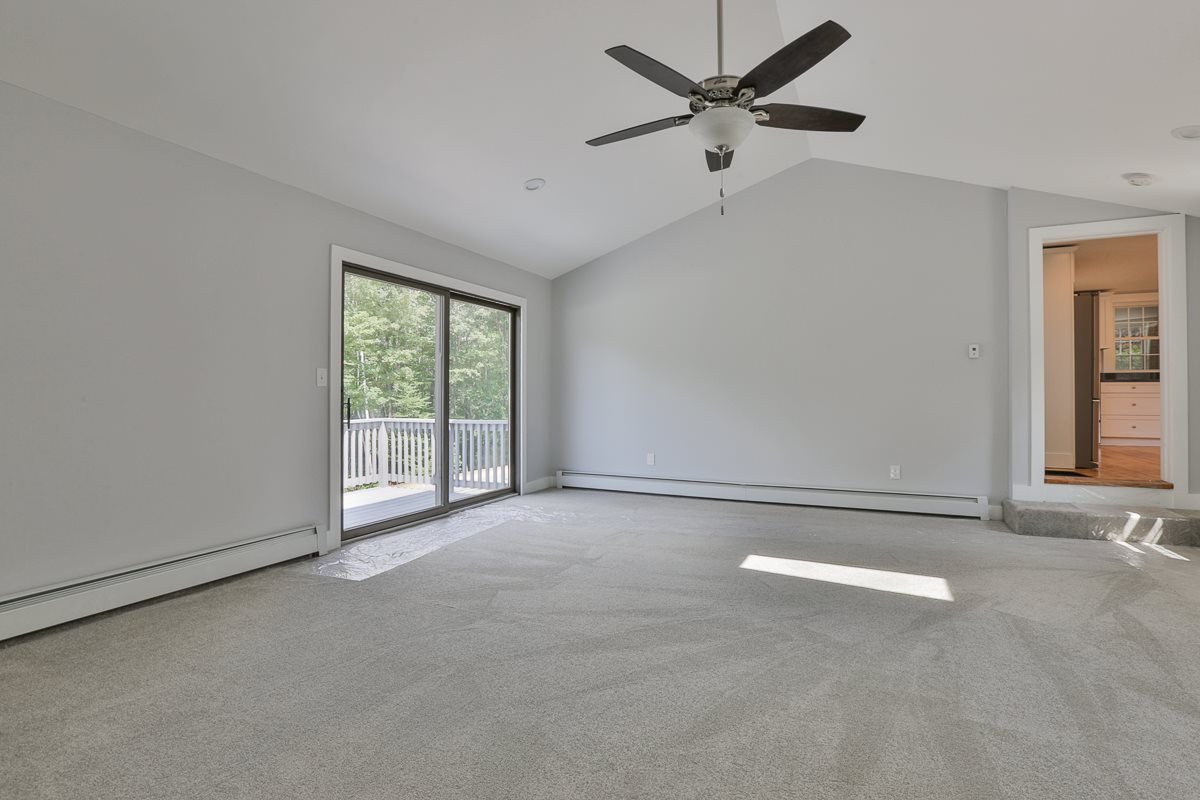 77 N Road Kingston, NH 03848 - Photo 19 of 36