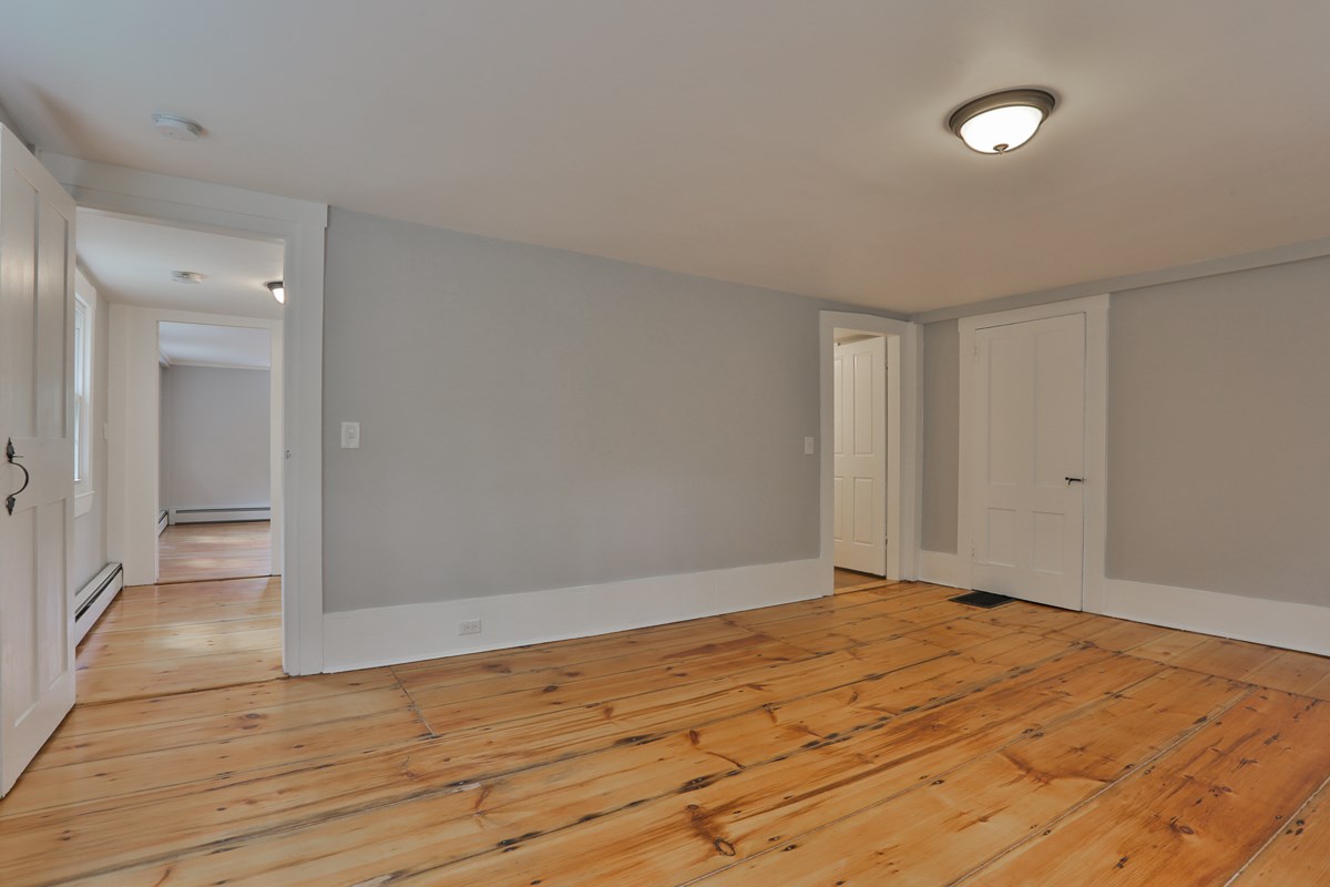 77 N Road Kingston, NH 03848 - Photo 31 of 36