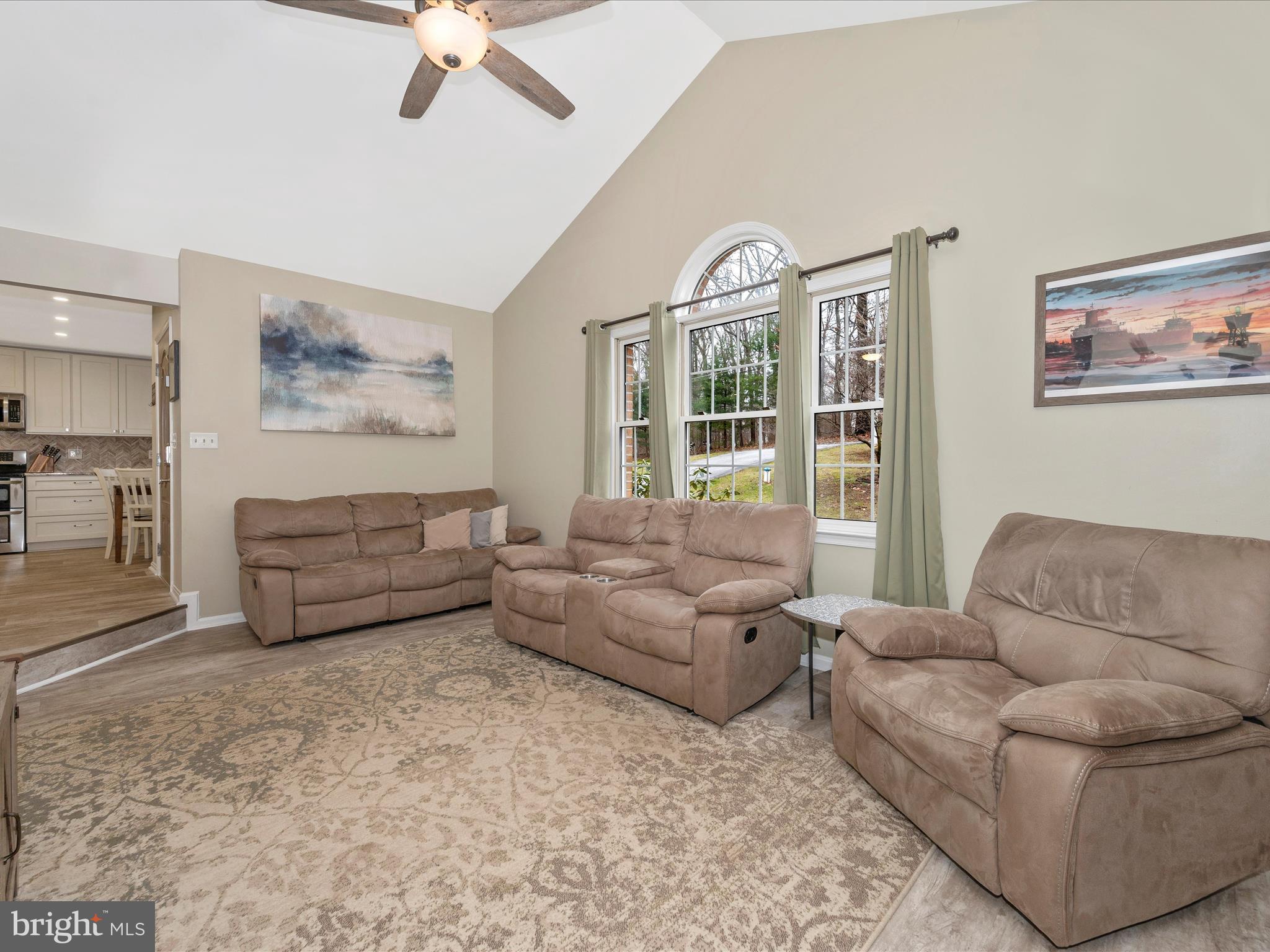 3905 Buffalo Road New Windsor, MD 21776 - Photo 6 of 53 Living Room