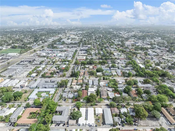 an aerial view of multiple house