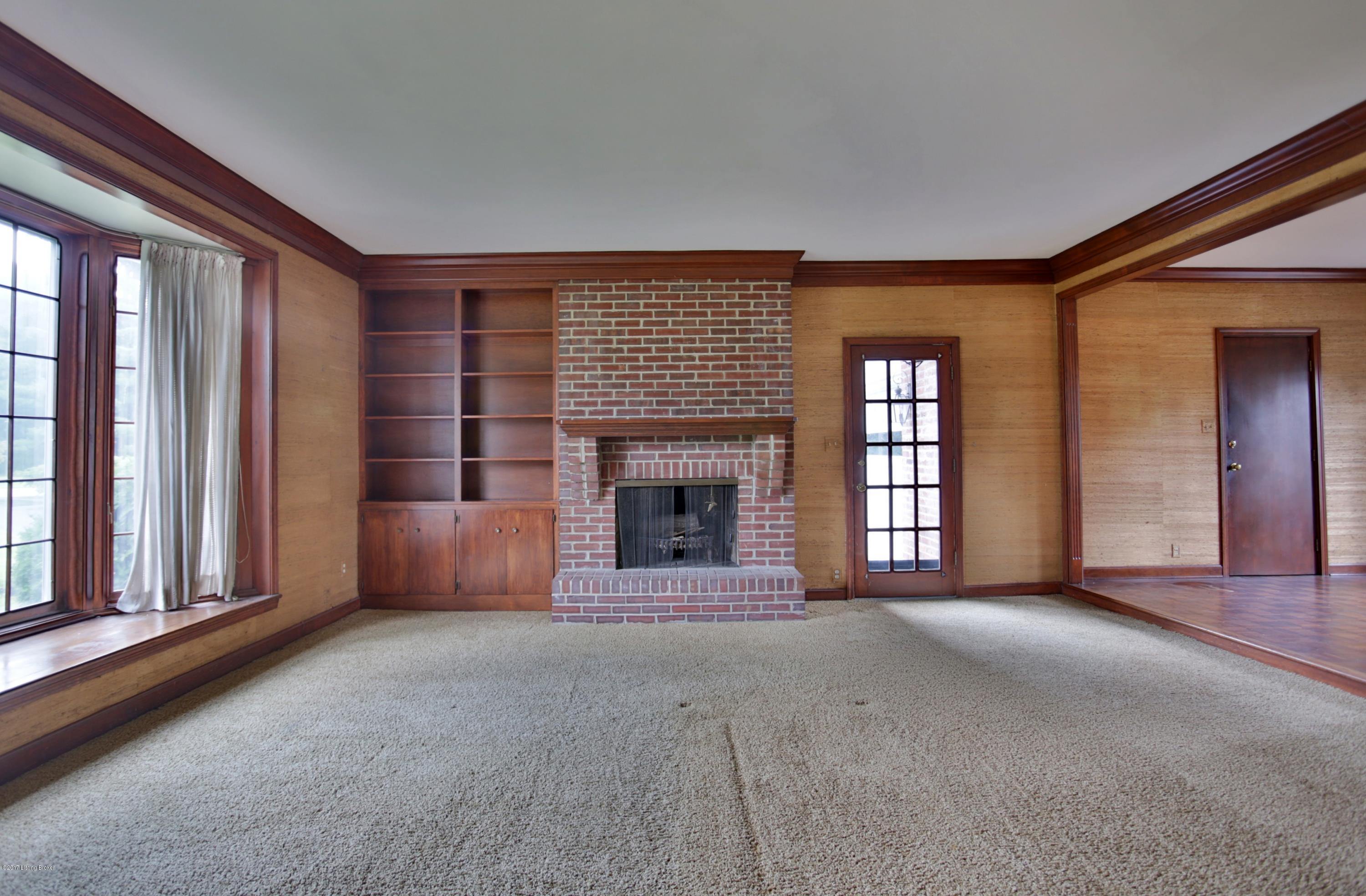 214 Travois Road Louisville, KY 40207 - Photo 12 of 25 Family room