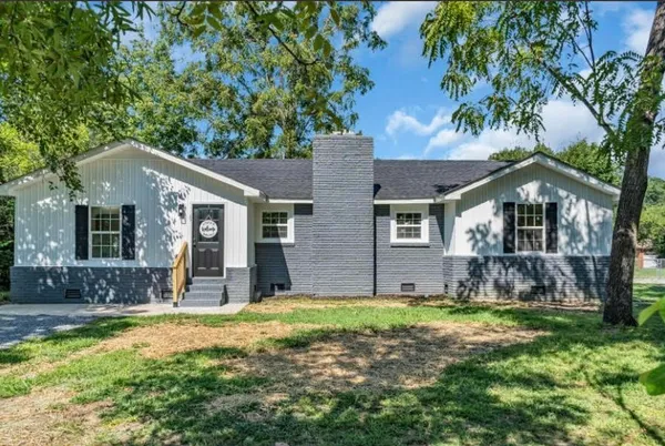 $329,000 | 208 Bragg Circle, Tullahoma, TN 37388