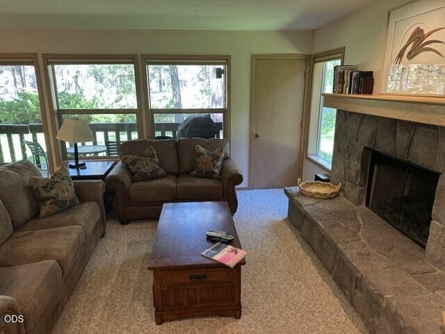57377 Beaver Ridge Loop, Unit 29D Sunriver, OR 97707 - Photo 2 of 35