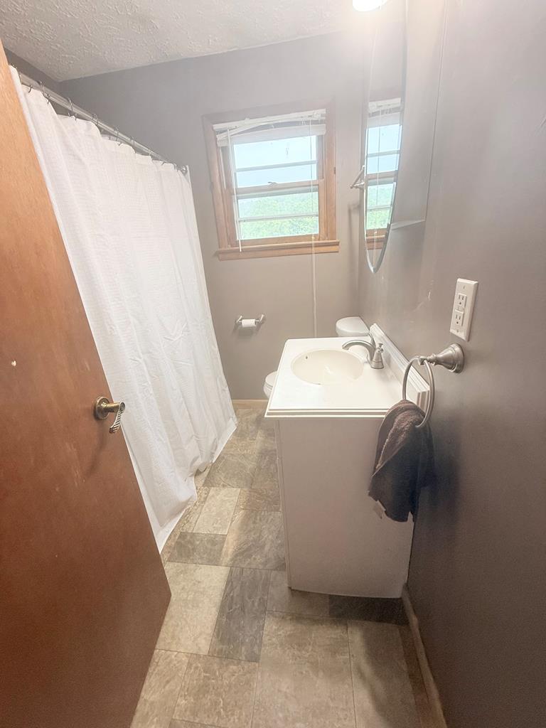 446 Co Rte 19/15 Daniels, WV 25832 - Photo 15 of 18 Gallery Image 15