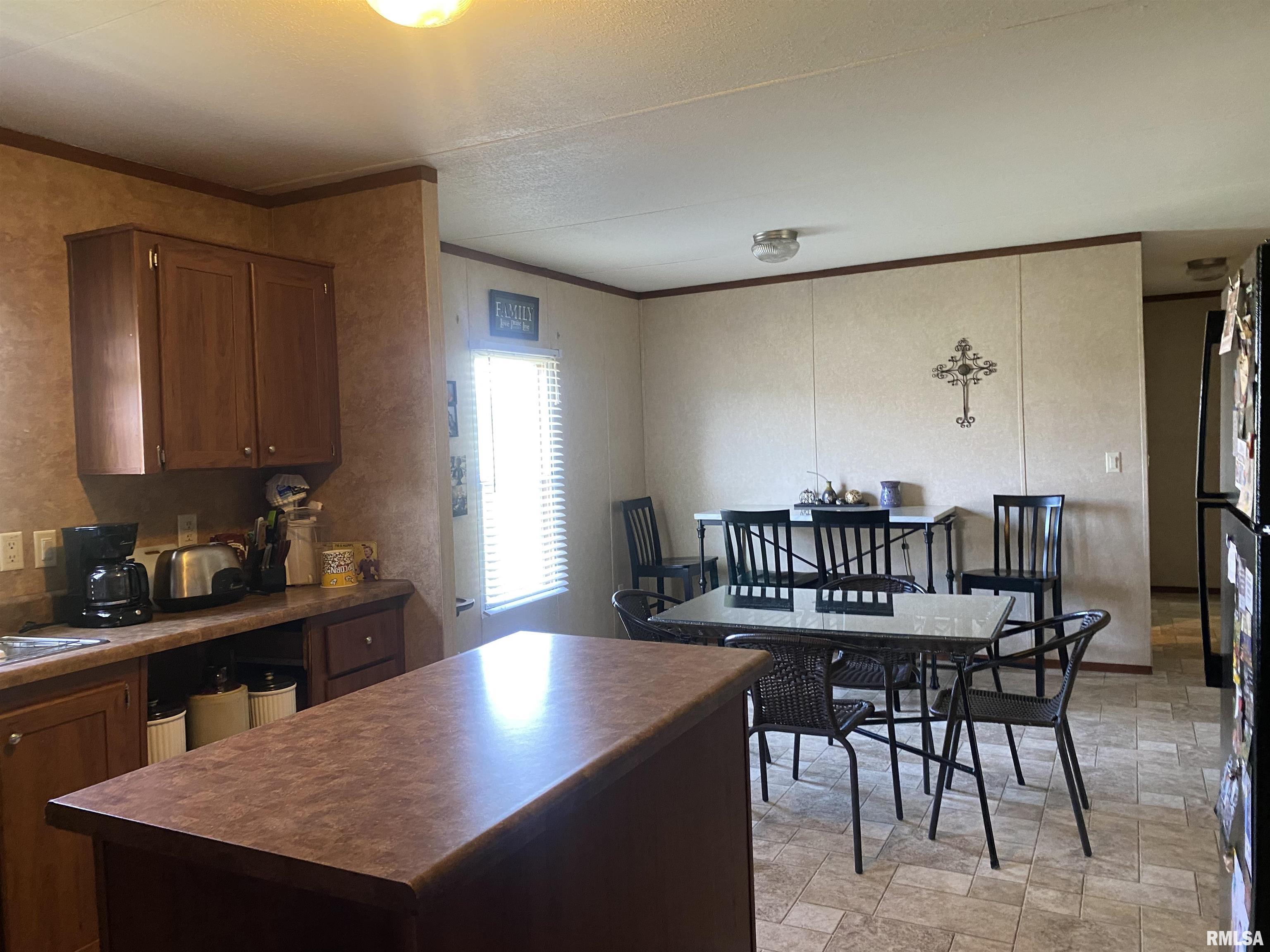 23690 Meadowlark Road Carrier Mills, IL 62917 - Photo 24 of 38