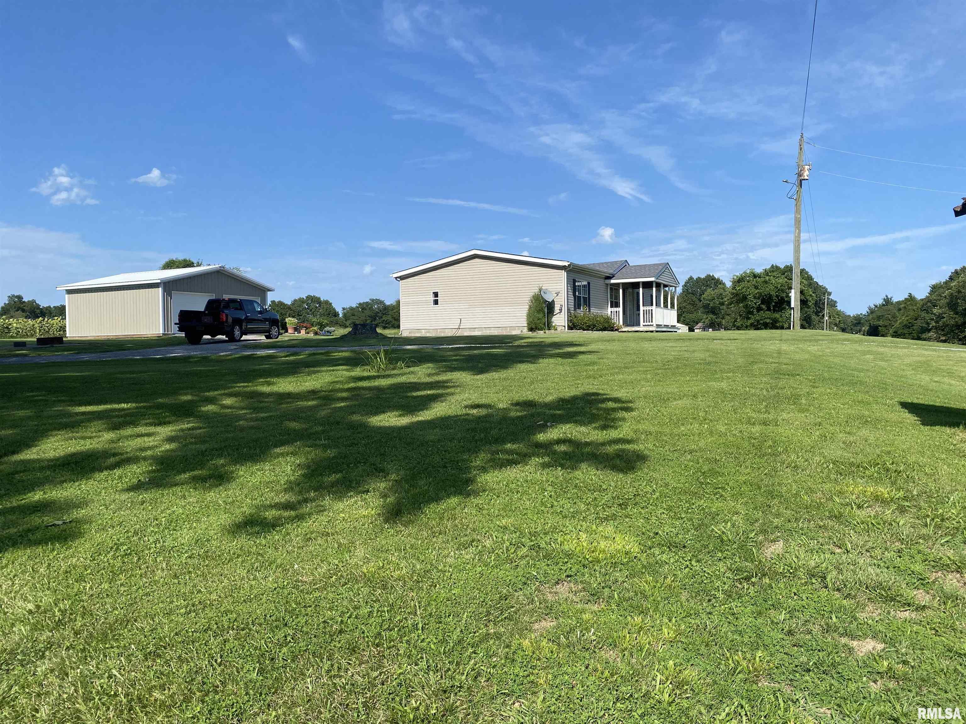 23690 Meadowlark Road Carrier Mills, IL 62917 - Photo 8 of 38
