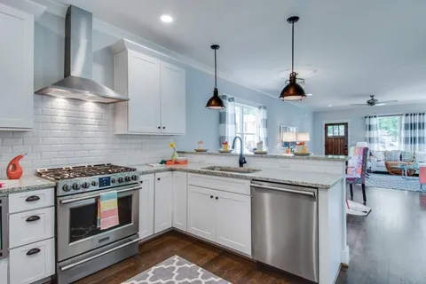 $649,900 | 5005 C Georgia Avenue, Nashville, TN 37209