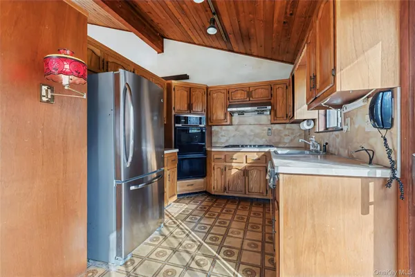 $729,000 | 110 Cross Pond Road, Pound Ridge, NY 10576