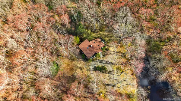 $729,000 | 110 Cross Pond Road, Pound Ridge, NY 10576