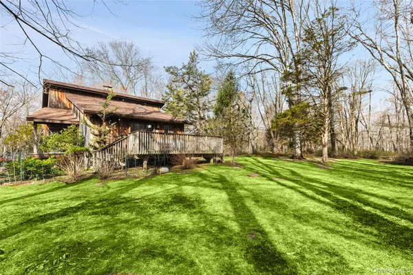 $729,000 | 110 Cross Pond Road, Pound Ridge, NY 10576
