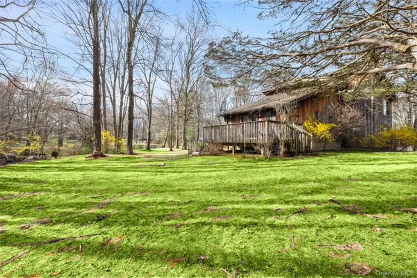 $729,000 | 110 Cross Pond Road, Pound Ridge, NY 10576