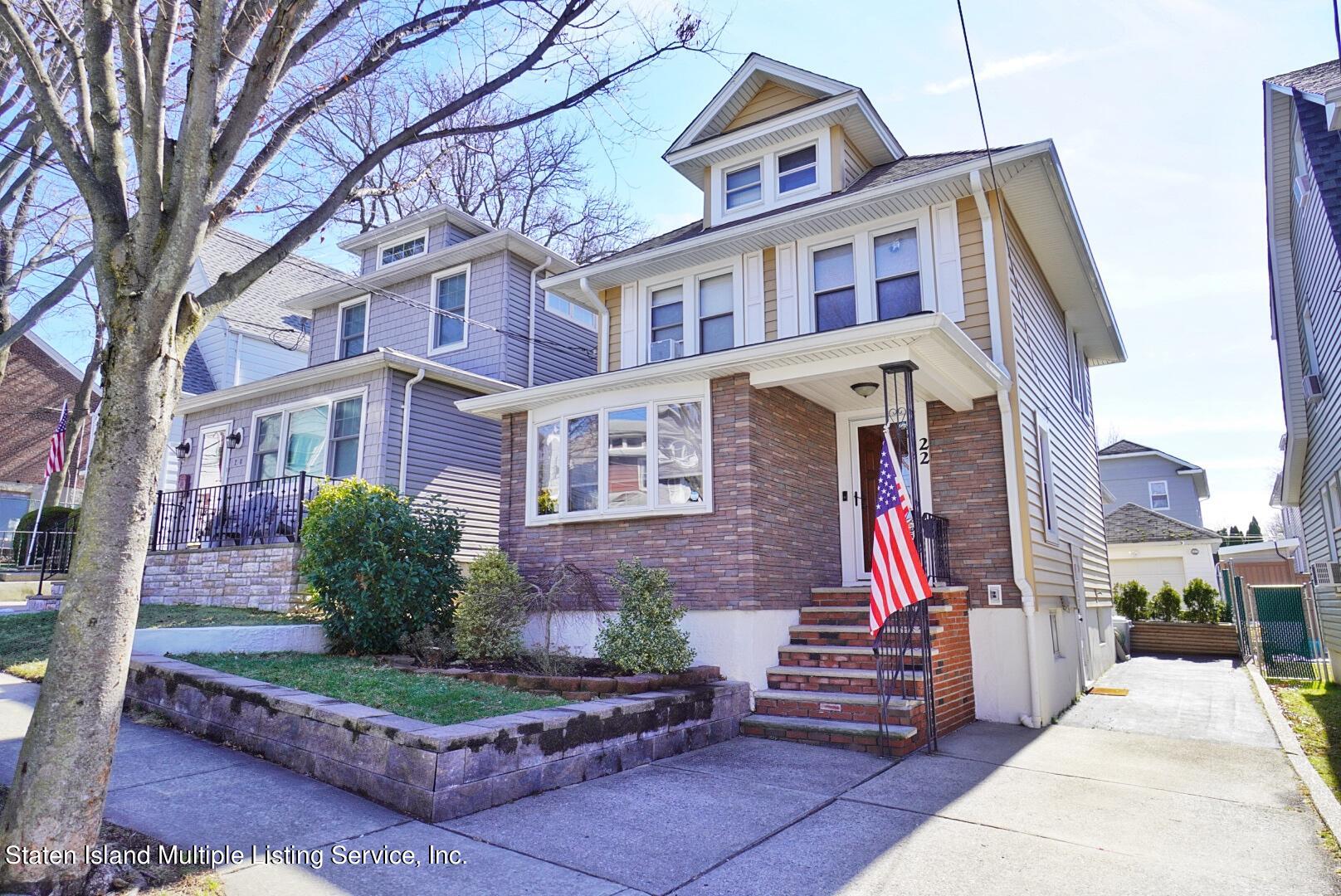 22 Maine Avenue Staten Island, NY 10314 - Photo 1 of 60 Photo Mar 03, 11 36 50 AM
