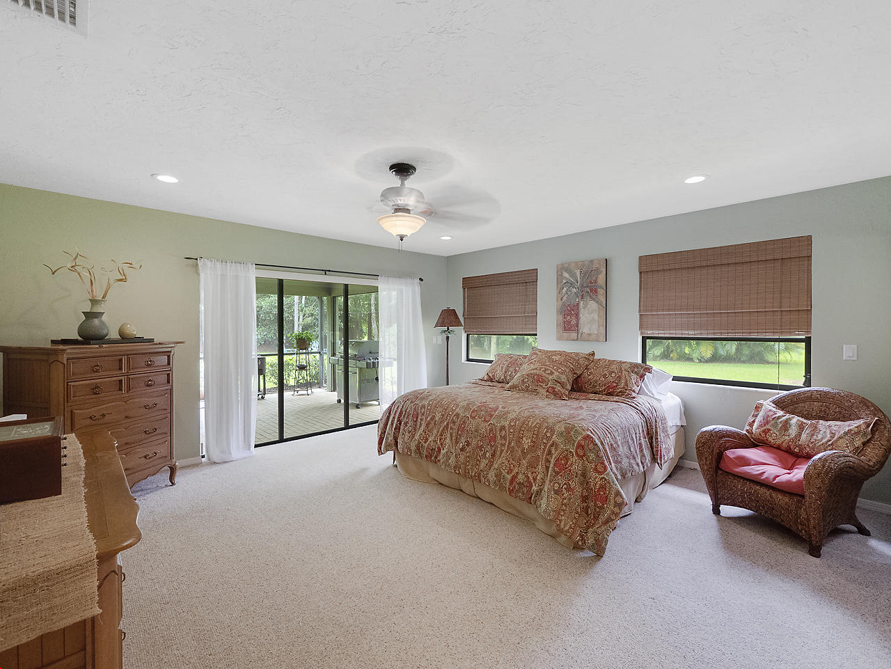 10409 Trailwood Circle Jupiter, FL 33478 - Photo 12 of 43 MasterBed