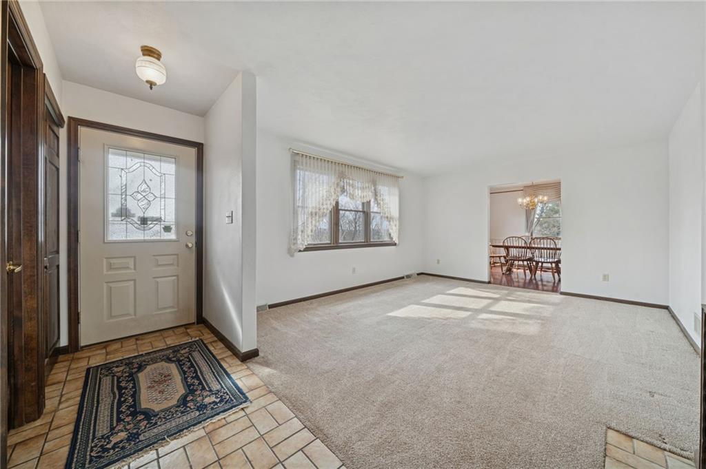 100 Palmer Road Pittsburgh, PA 15239 - Photo 4 of 50 Gallery Image 4