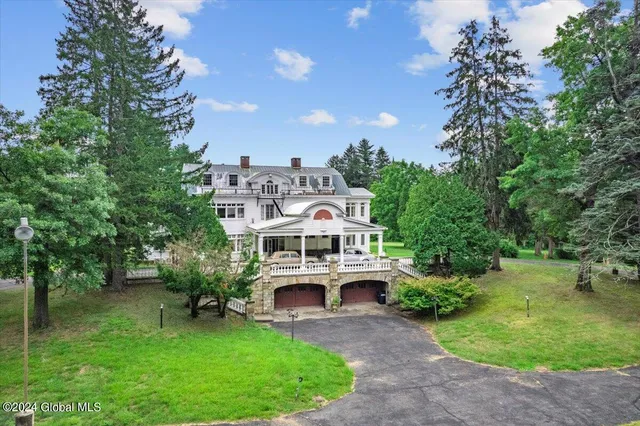 $3,499,999 | 2255 Ballston Avenue, Saratoga Springs, NY 12866