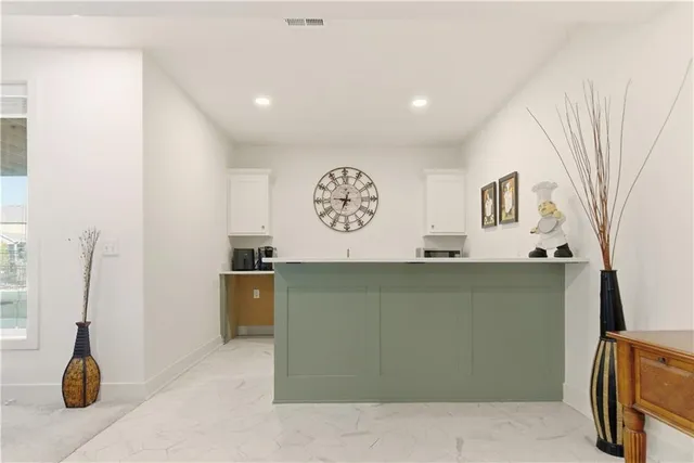 $699,900 | 1121 Southwest Brookside Court, Lee's Summit, MO 64064