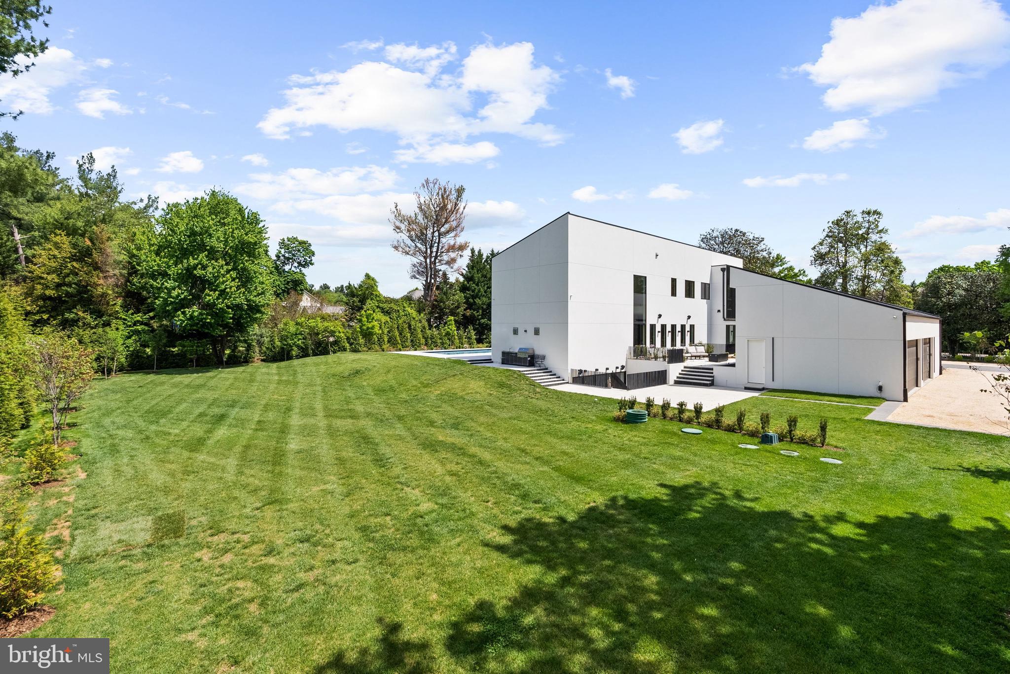 8970 Brook Road McLean, VA 22102 - Photo 5 of 41 1.14 acre lot